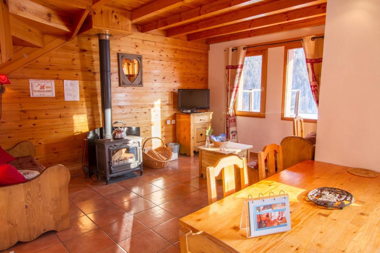 Chalet Le Melezin Hameau Des Chazals Nevache Hautes Alpes Eksteriør bilde