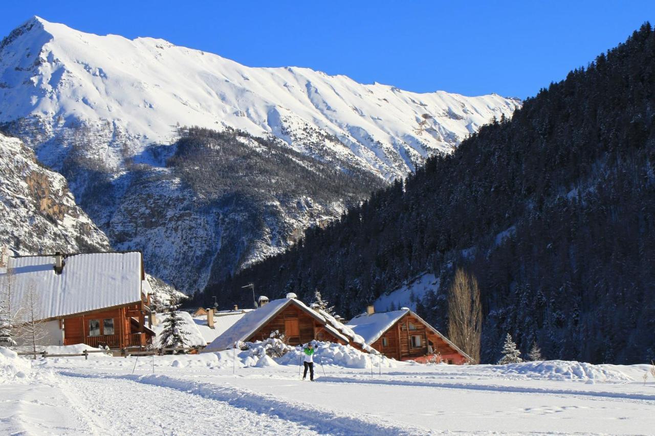 Chalet Le Melezin Hameau Des Chazals Nevache Hautes Alpes Eksteriør bilde